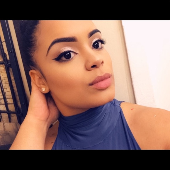 Meet your Posher, Yazmin - Picture 1 of 1